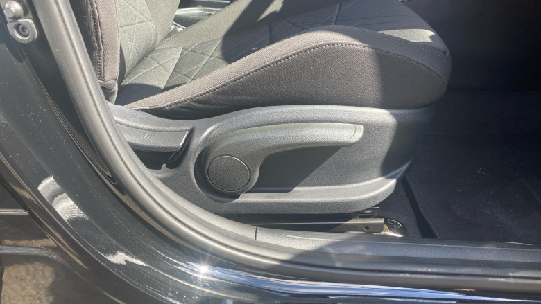 Hyundai BAYON 1.0 TGDi 48V MHEV SE Connect 5dr Petrol Hatchback